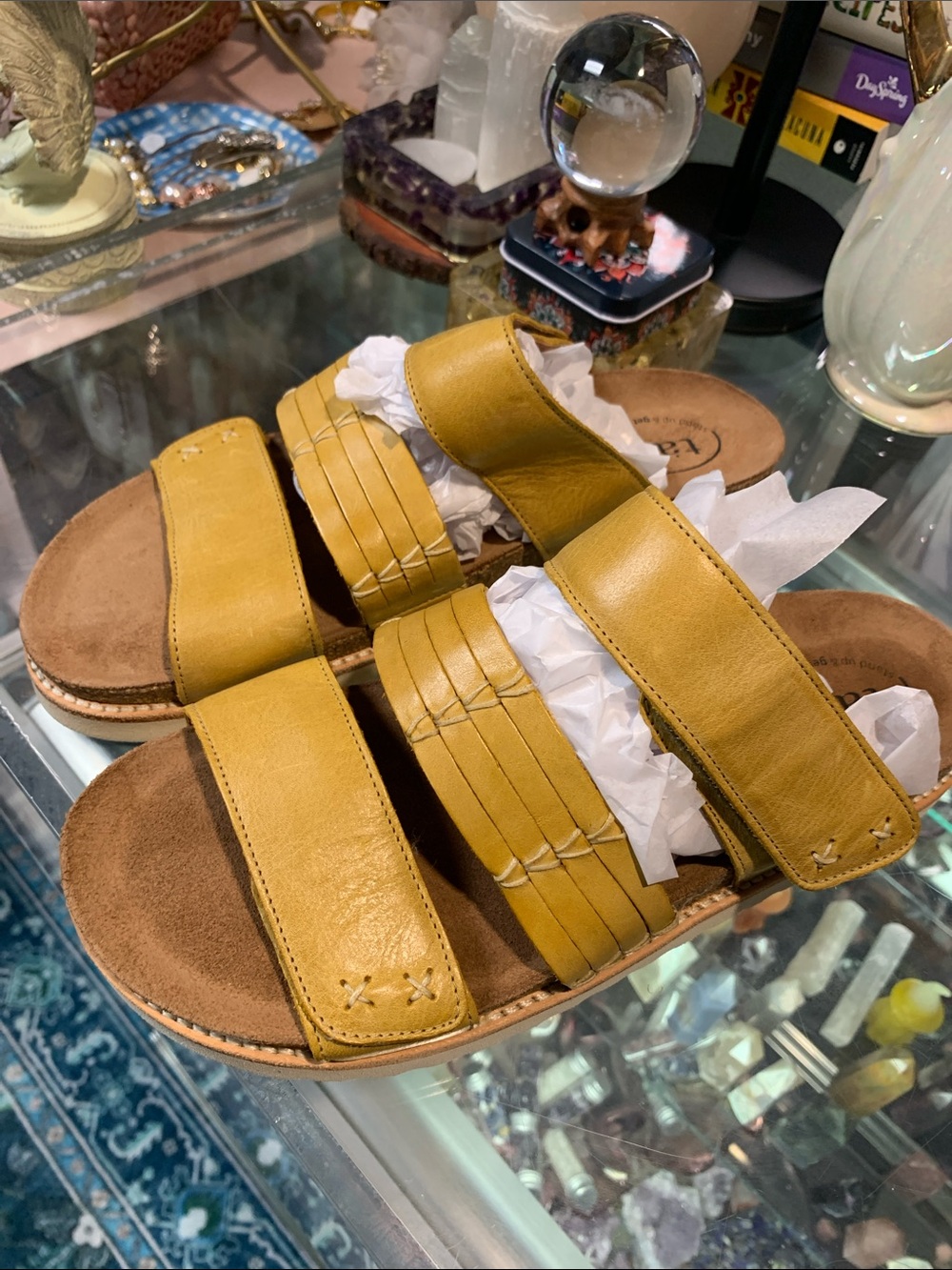 Taos Tremendous new Velcro yellow leather sandals qvc 9